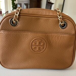 Tory Burch Leather Handbag with Gold Chain Strap & Tassel
